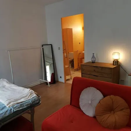 Studio Chaleureux Et Confortable * Sartrouville